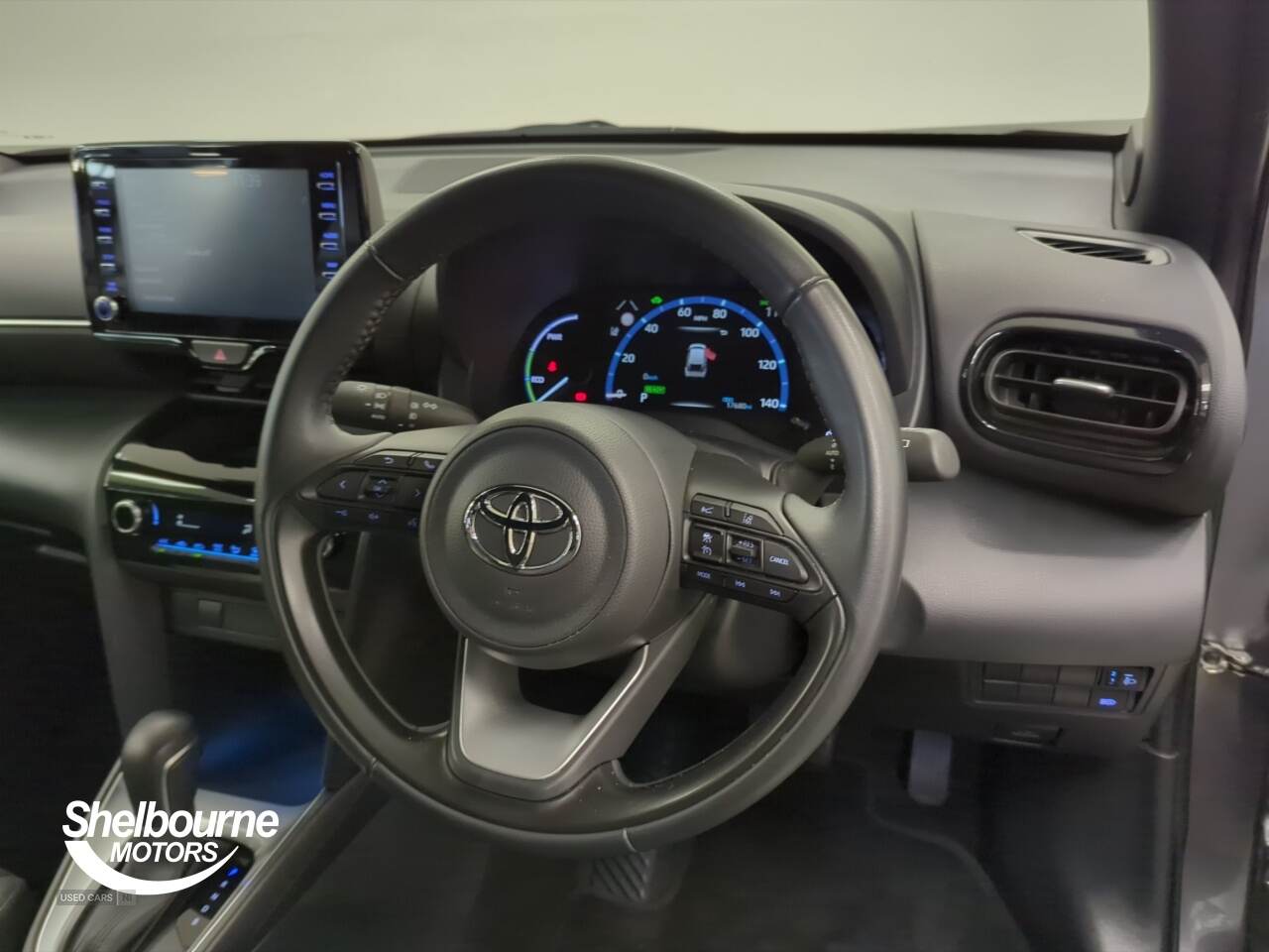 Apr 2023 Toyota Yaris Cross 1.5 Hybrid Design 5dr CVT