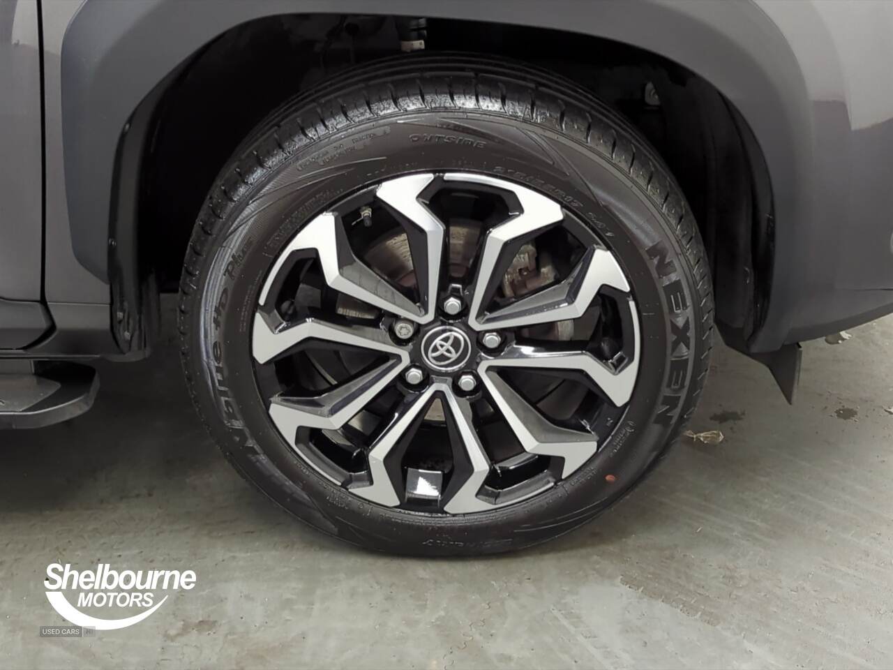 Apr 2023 Toyota Yaris Cross 1.5 Hybrid Design 5dr CVT
