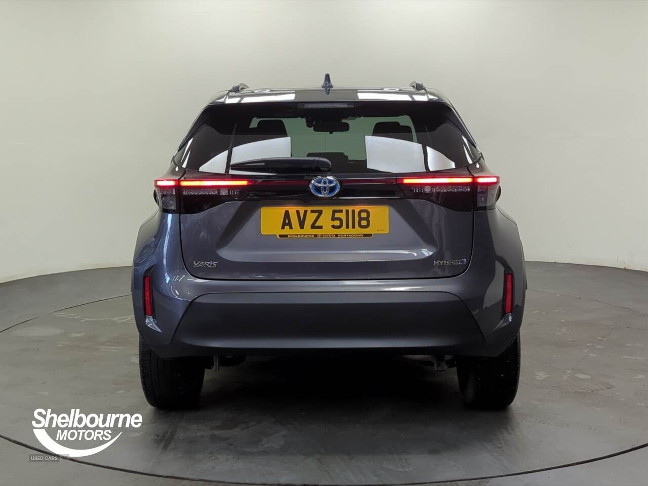 Apr 2023 Toyota Yaris Cross 1.5 Hybrid Design 5dr CVT
