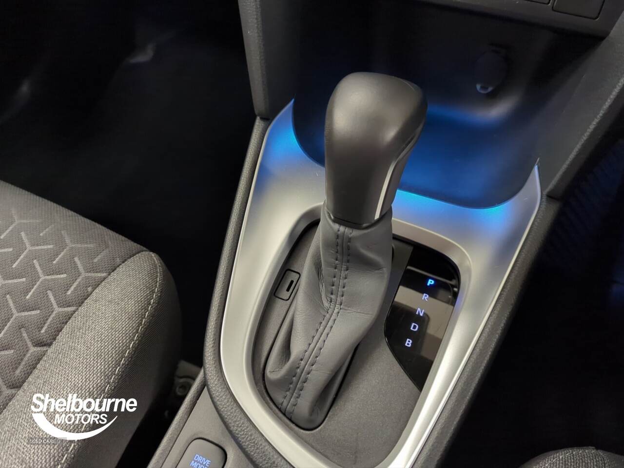 Apr 2023 Toyota Yaris Cross 1.5 Hybrid Design 5dr CVT