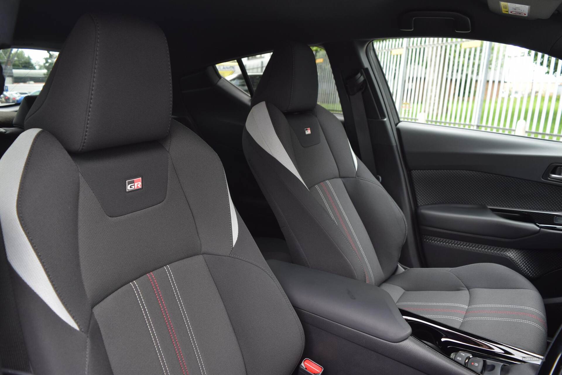 2021 Toyota C-HR 1.8 Hybrid GR Sport 5dr CVT