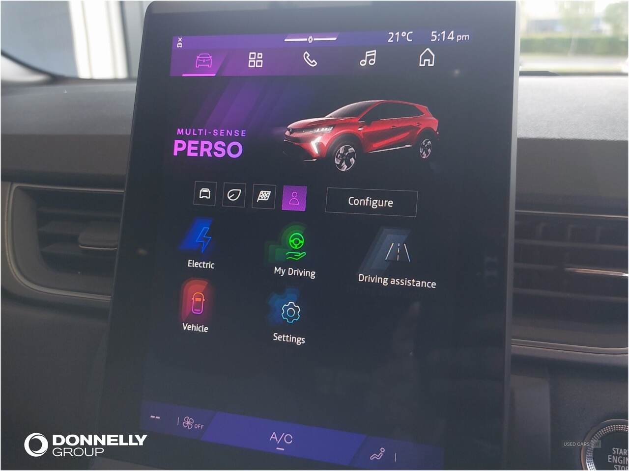 Nov 2024 Renault Symbioz 1.6 E-Tech FHEV 145 Techno 5dr Auto