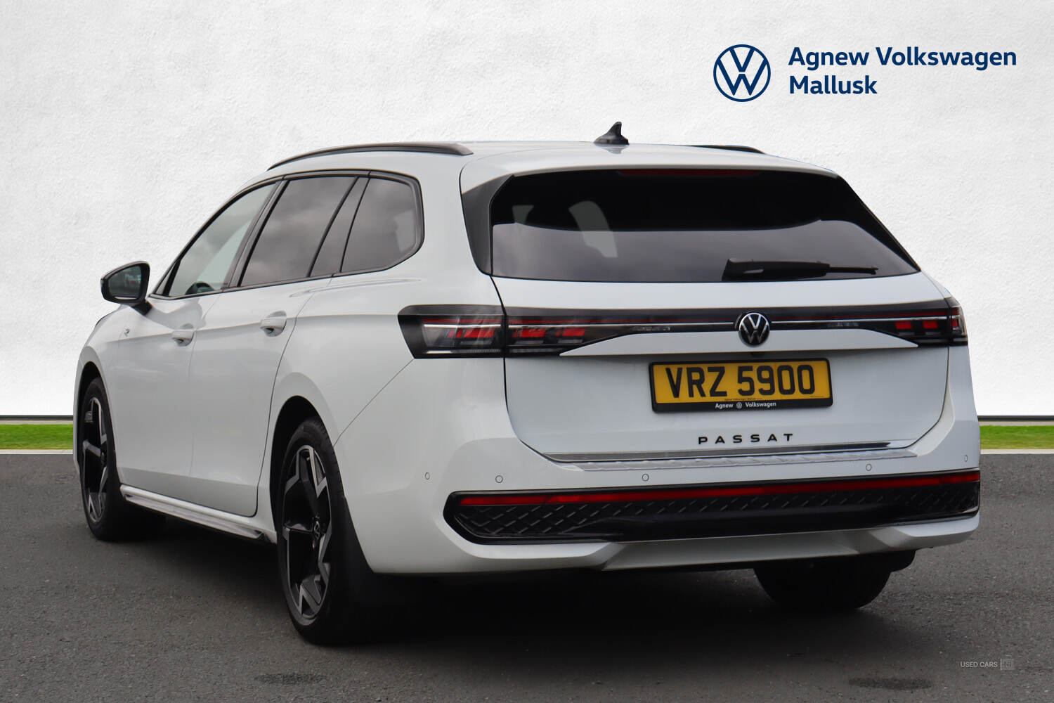 Apr 2024 Volkswagen Passat 1.5 eTSI R-Line 5dr DSG