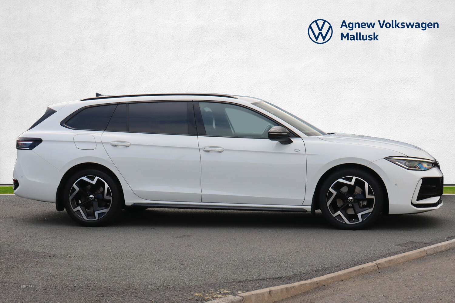 Apr 2024 Volkswagen Passat 1.5 eTSI R-Line 5dr DSG
