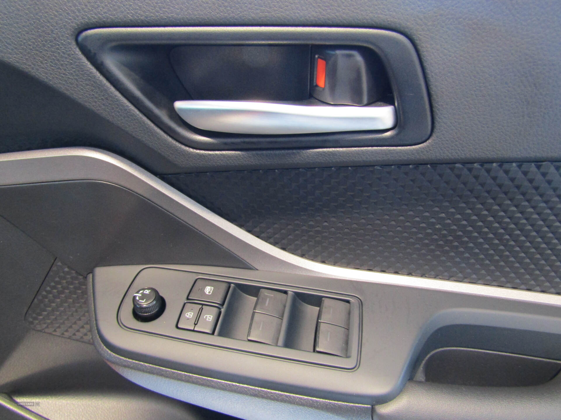 Jun 2022 Toyota C-HR 1.8 Hybrid Icon 5dr CVT
