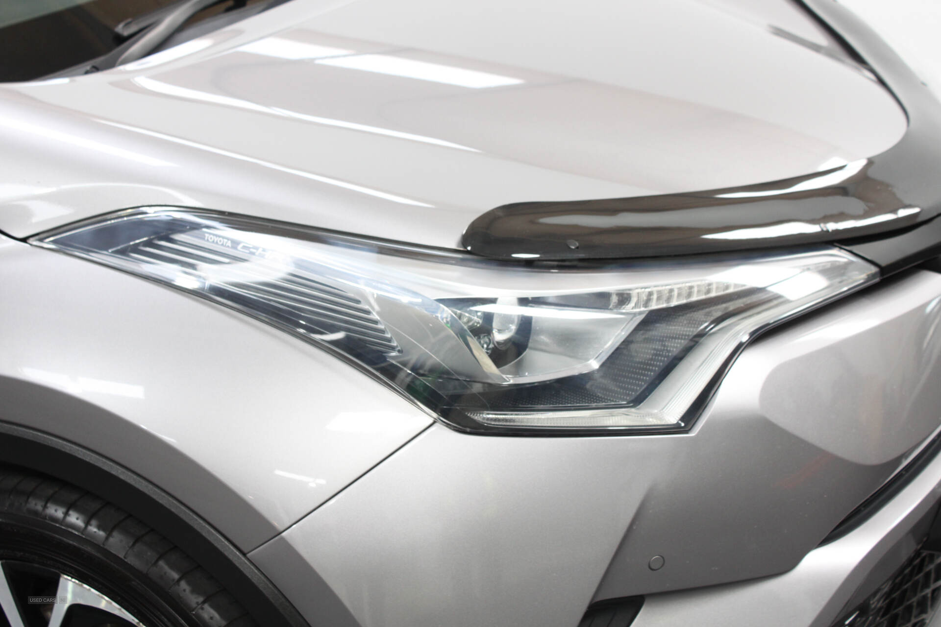 Sep 2017 Toyota C-HR 1.8 Hybrid Dynamic 5dr CVT