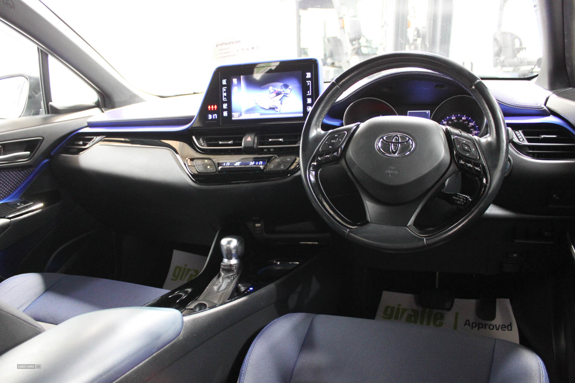 Sep 2017 Toyota C-HR 1.8 Hybrid Dynamic 5dr CVT