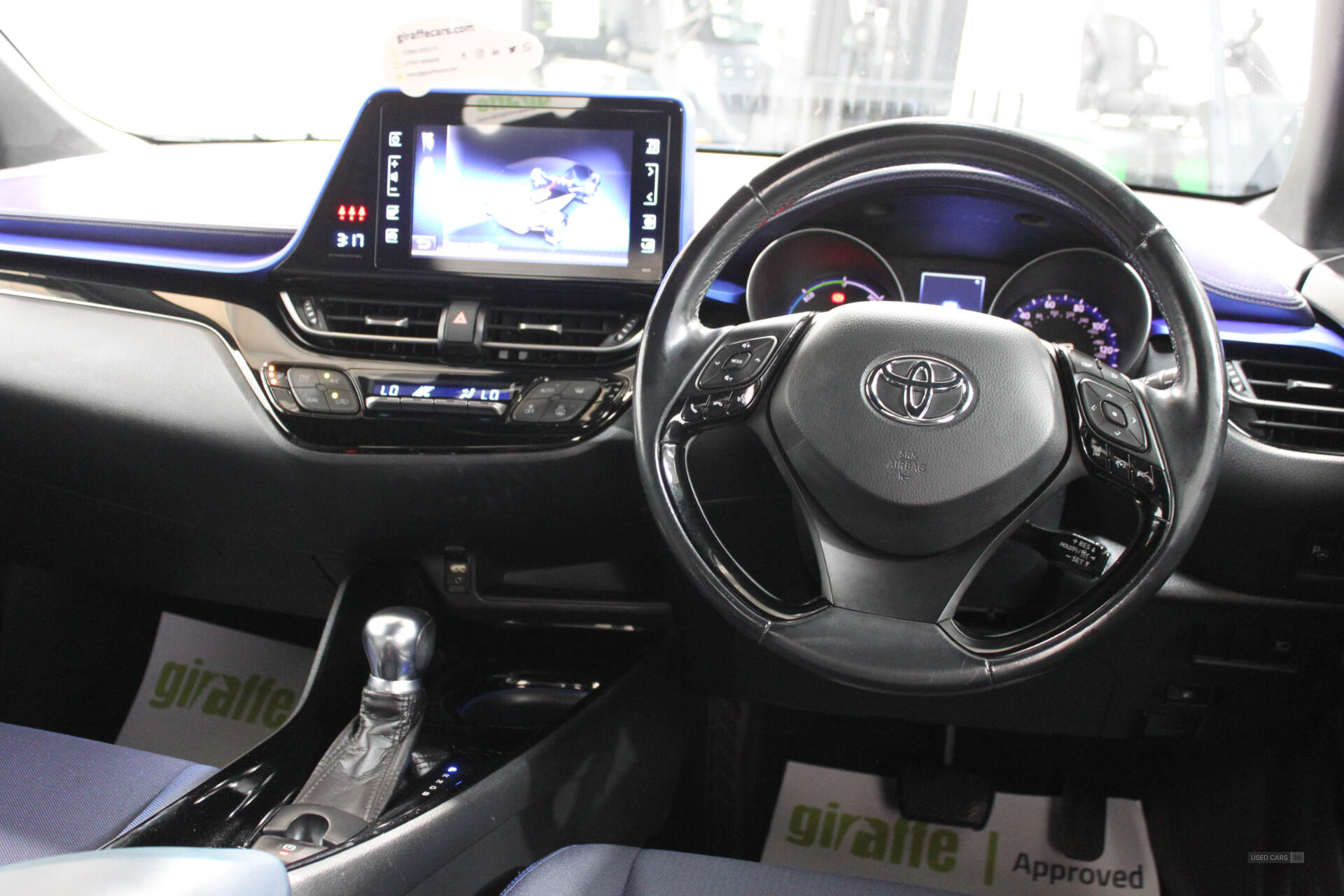 Sep 2017 Toyota C-HR 1.8 Hybrid Dynamic 5dr CVT