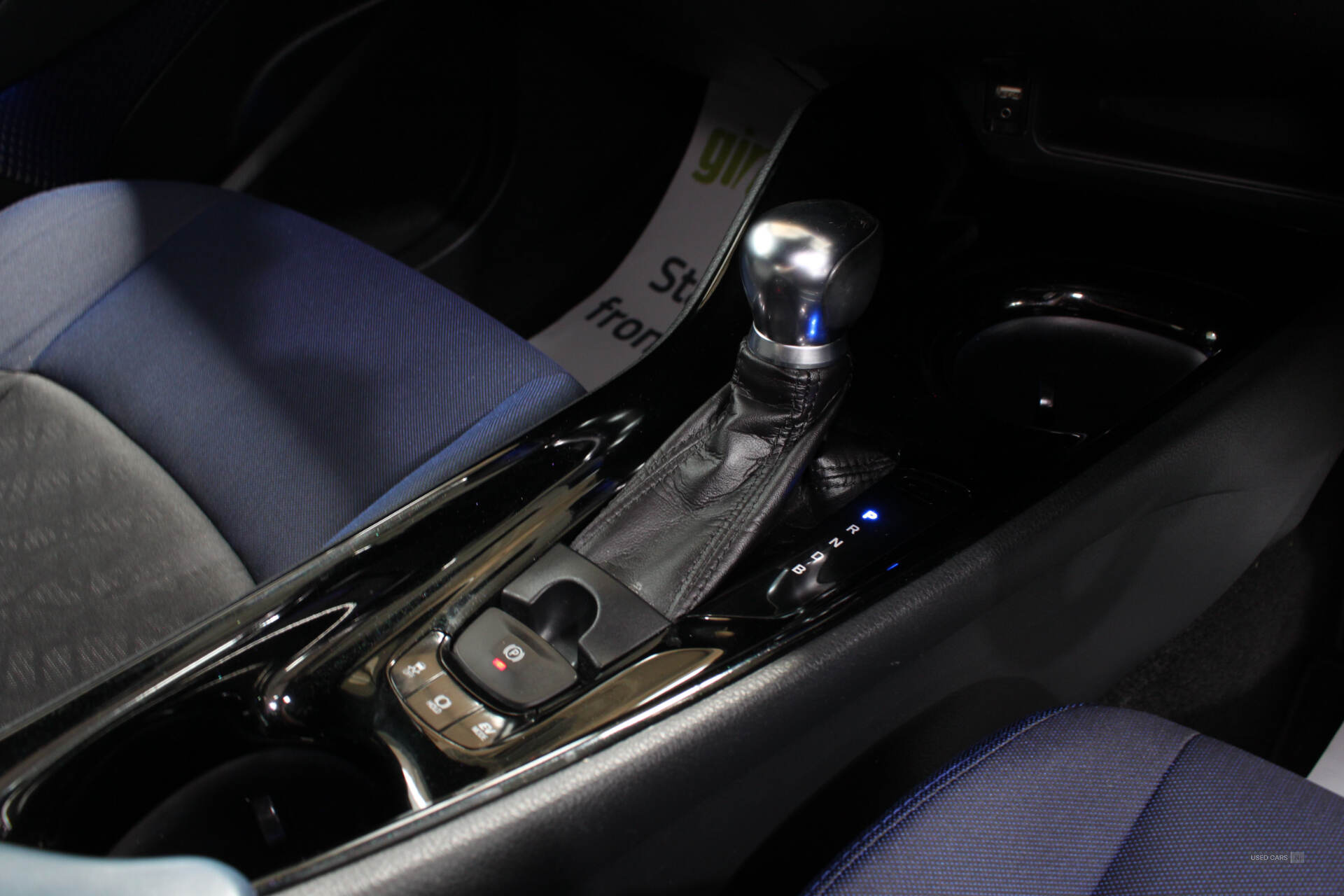 Sep 2017 Toyota C-HR 1.8 Hybrid Dynamic 5dr CVT
