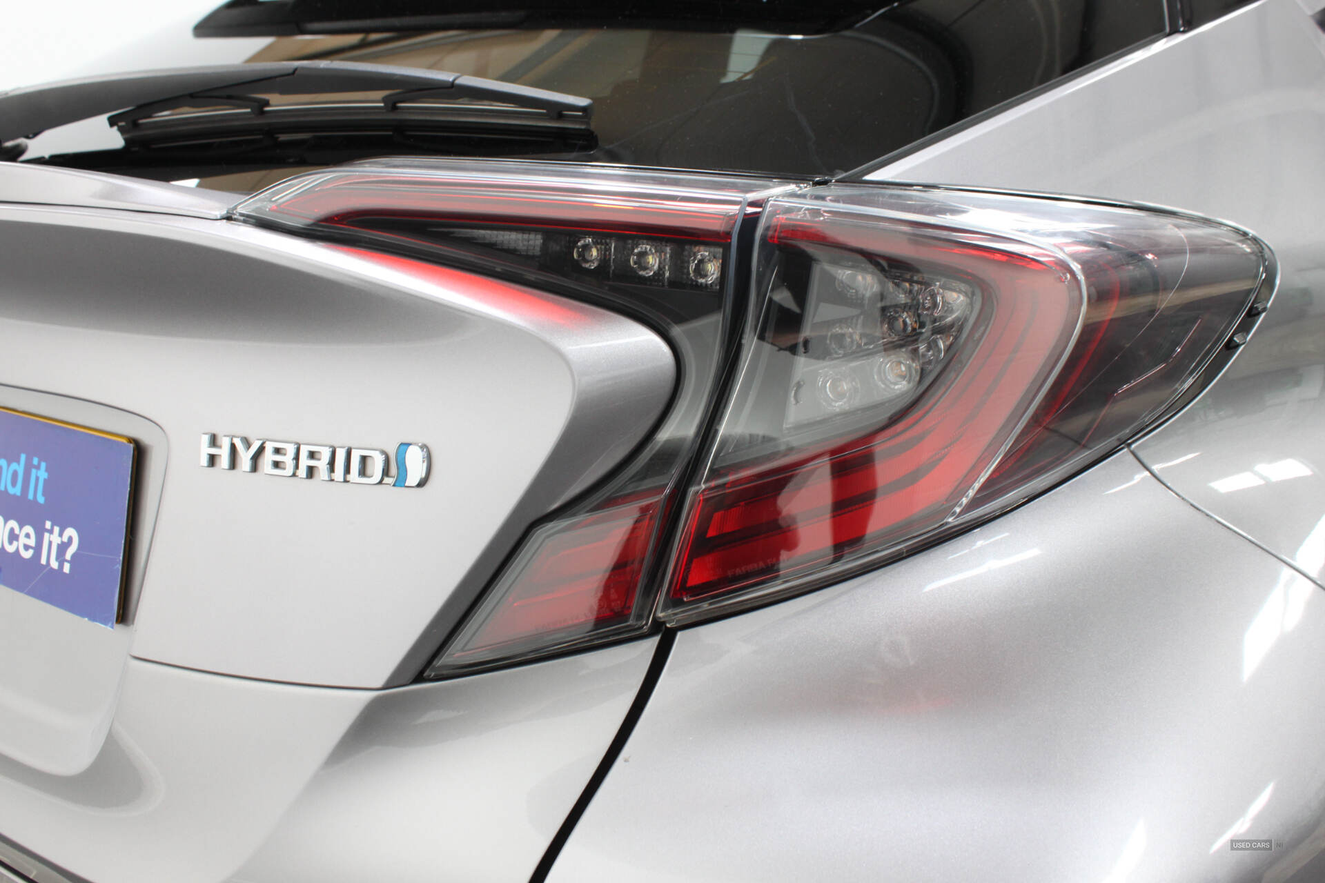 Sep 2017 Toyota C-HR 1.8 Hybrid Dynamic 5dr CVT