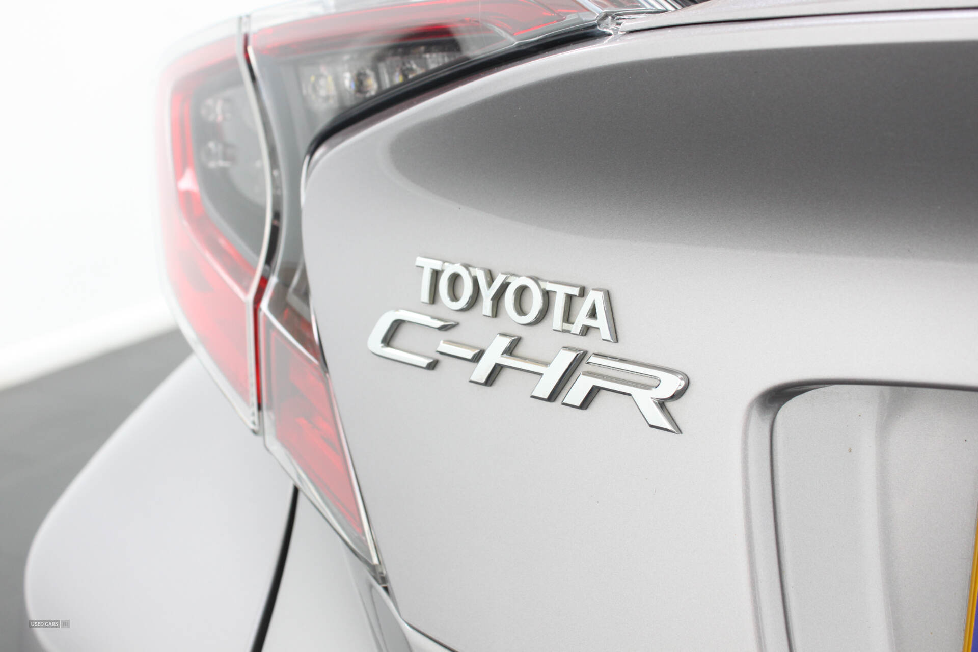 Sep 2017 Toyota C-HR 1.8 Hybrid Dynamic 5dr CVT