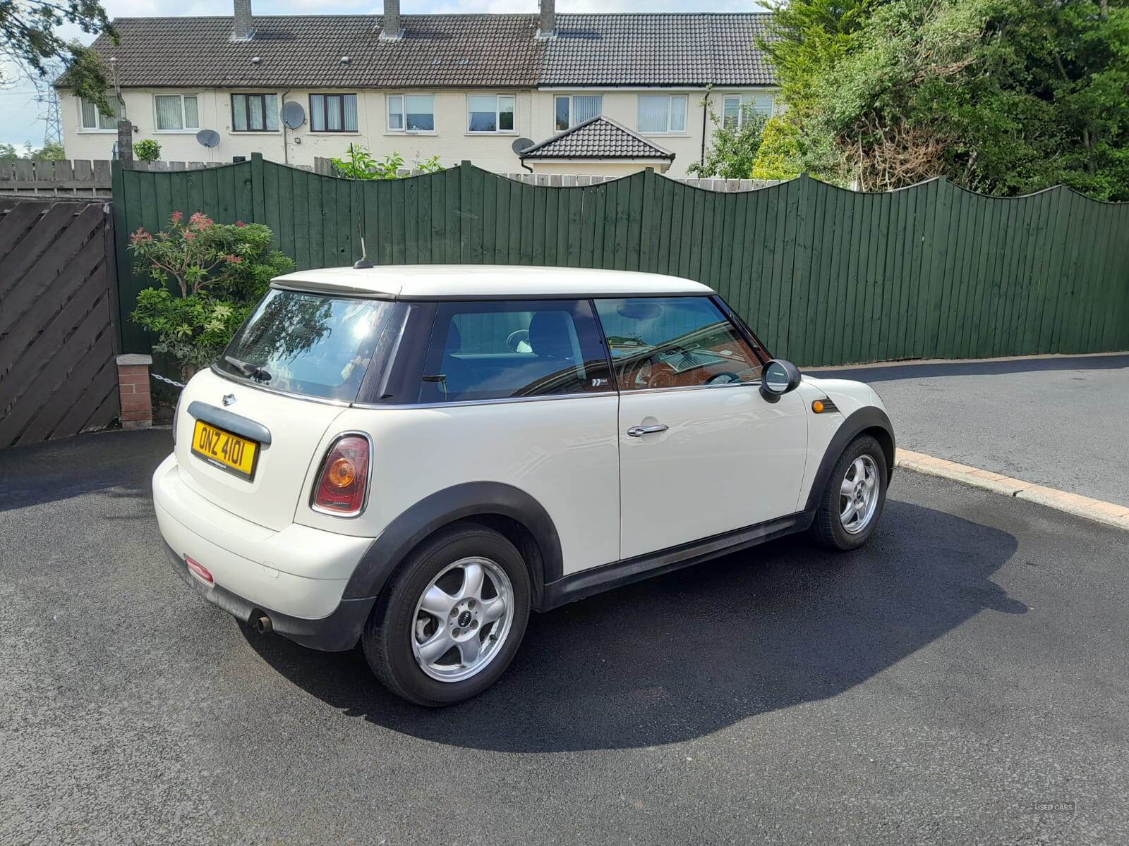 May 2010 MINI Hatch 1.6 First 3dr