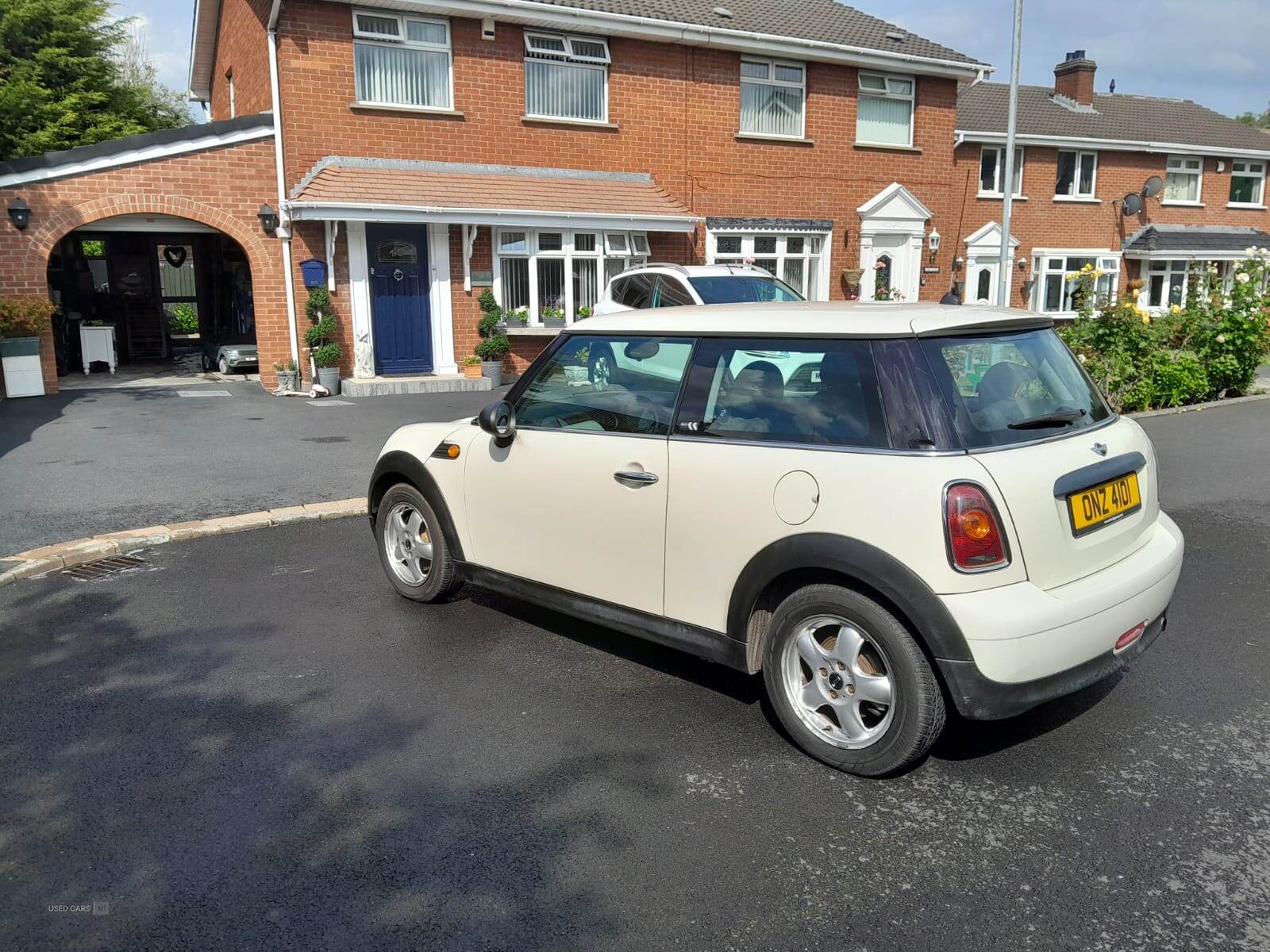 May 2010 MINI Hatch 1.6 First 3dr