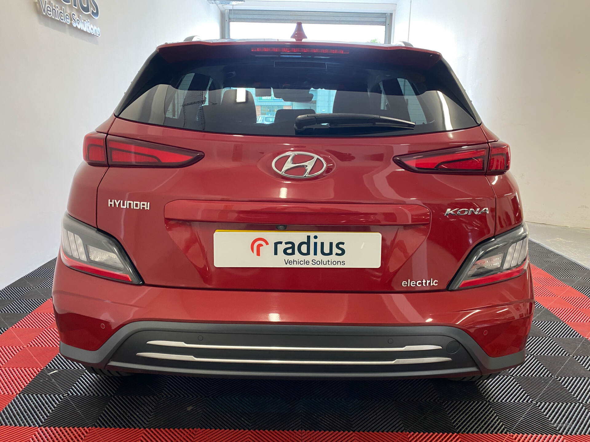 Apr 2021 Hyundai Kona 150kW Premium 64kWh 5dr Auto