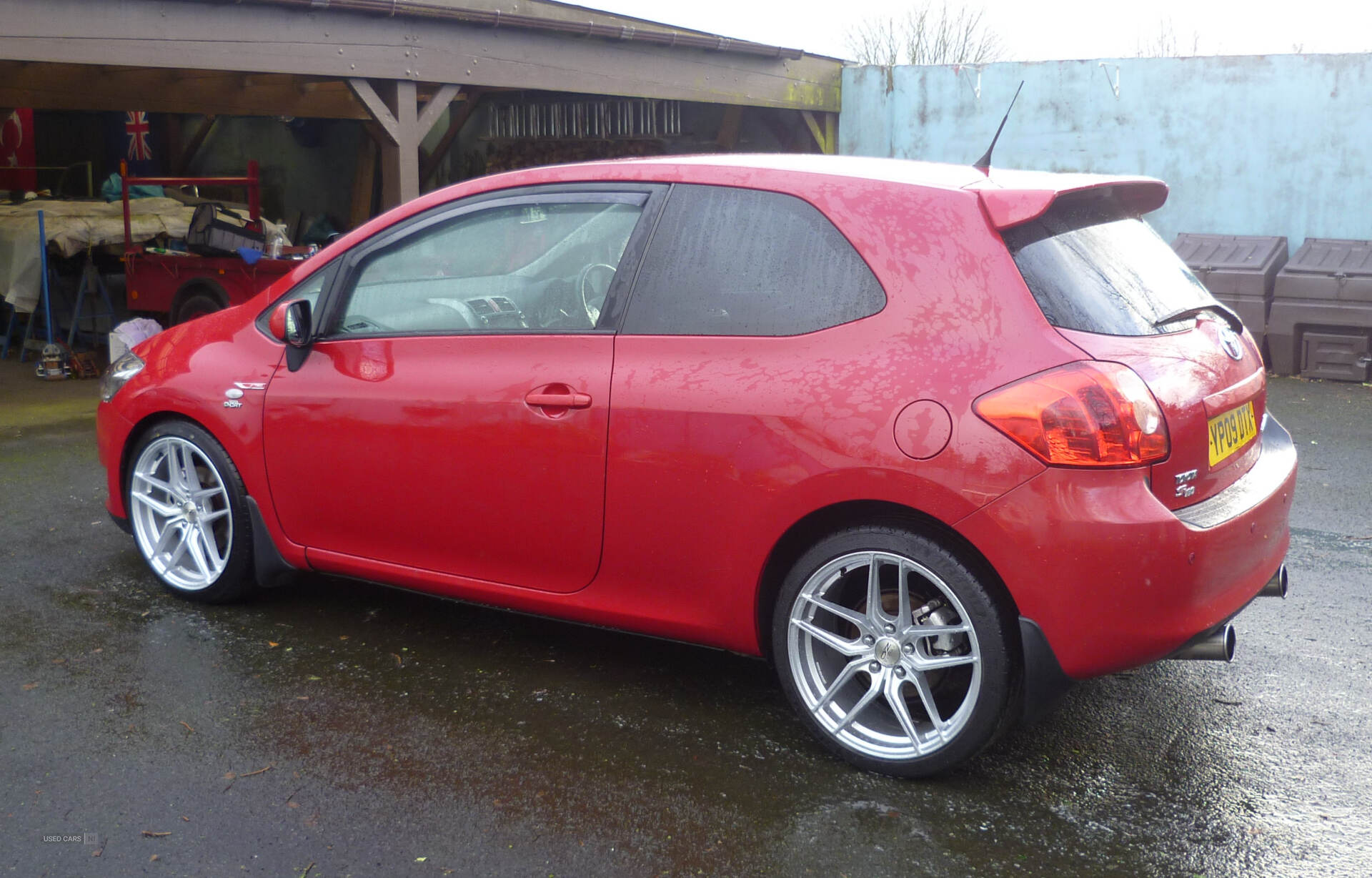 Apr 2009 Toyota Auris 2.2 D-4D SR180 3dr
