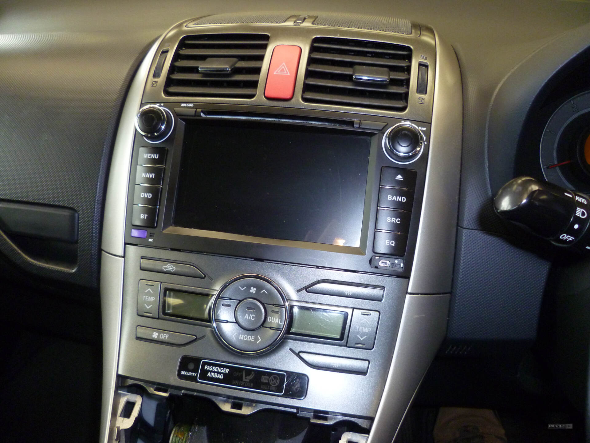 Apr 2009 Toyota Auris 2.2 D-4D SR180 3dr