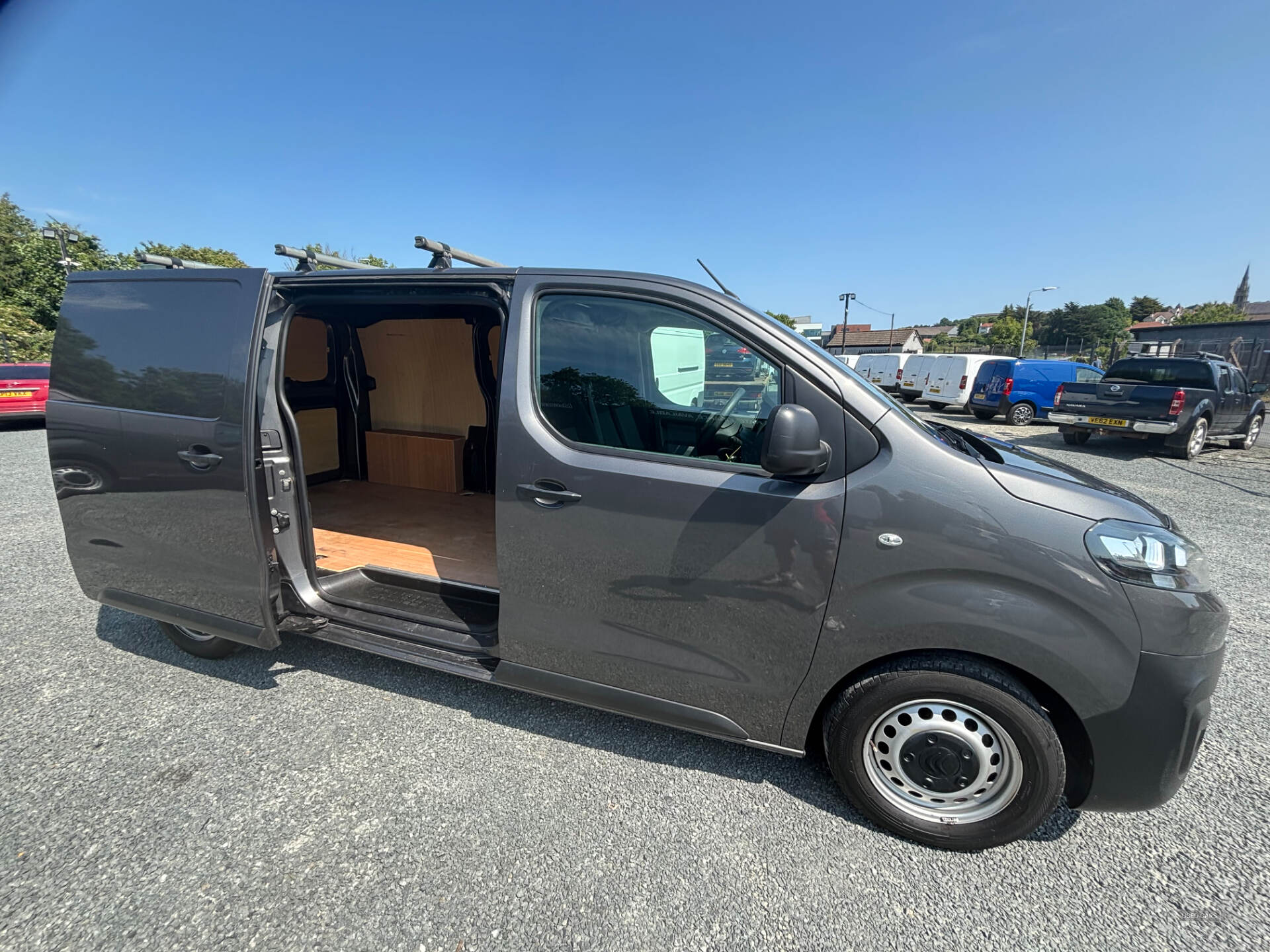 Citroen Dispatch M DIESEL in Down