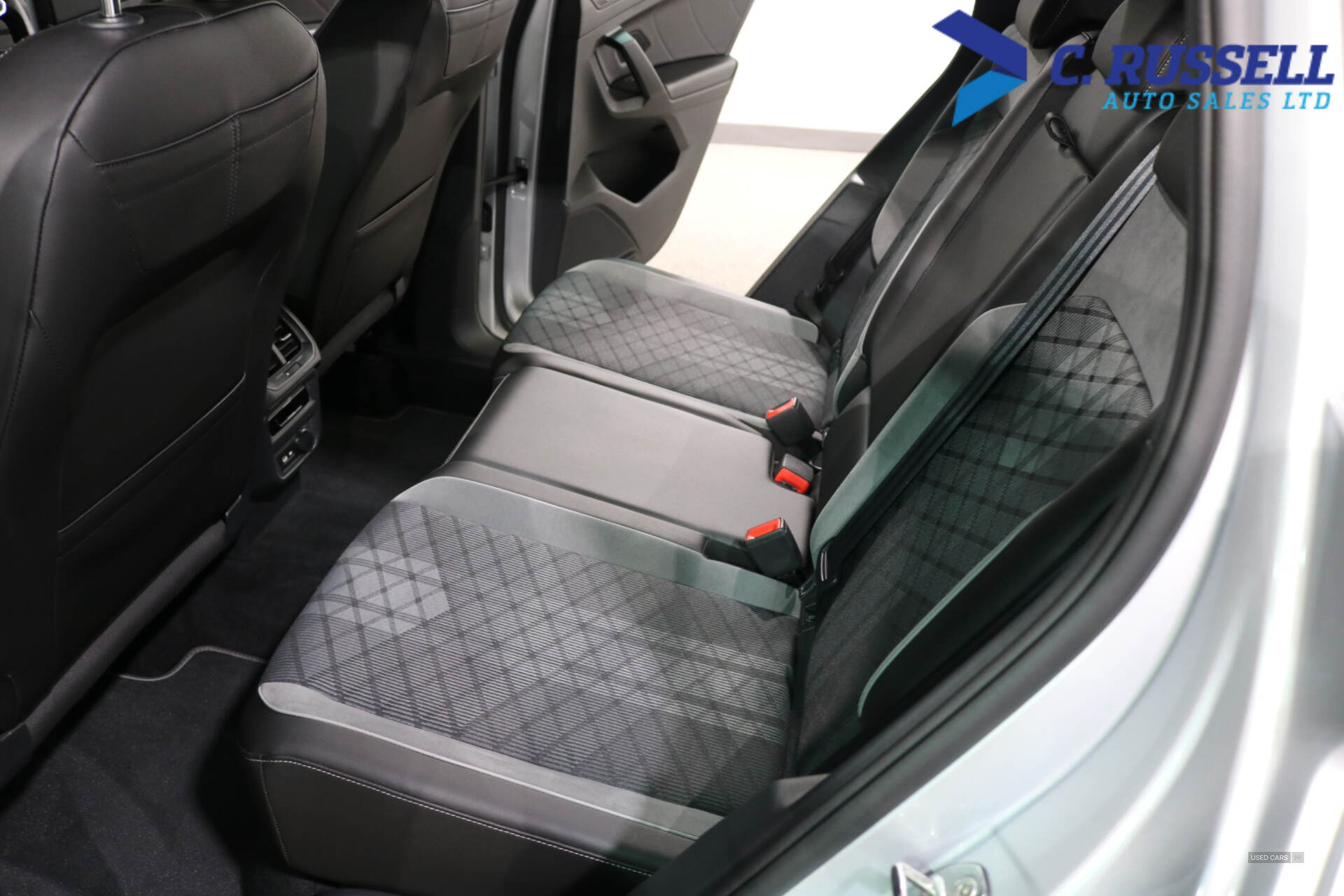 May 2022 Volkswagen Tiguan 2.0 TDI R-Line 5dr DSG