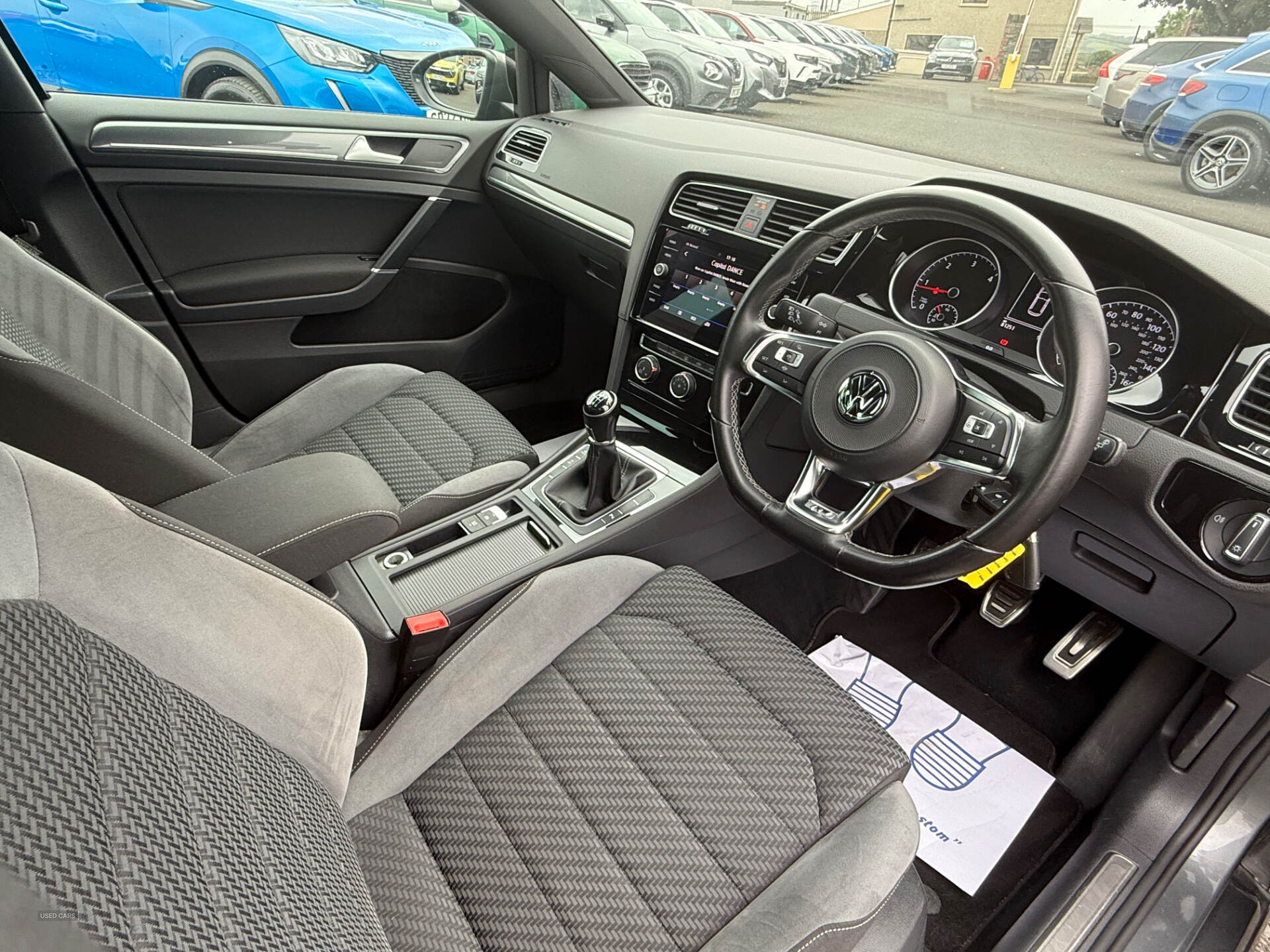 Volkswagen Golf DIESEL HATCHBACK in Derry / Londonderry