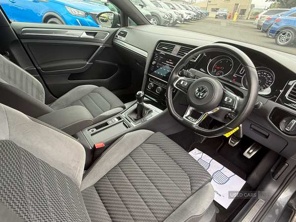 Volkswagen Golf DIESEL HATCHBACK in Derry / Londonderry