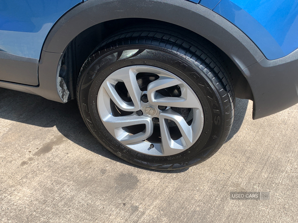 Vauxhall Crossland X DIESEL HATCHBACK in Antrim