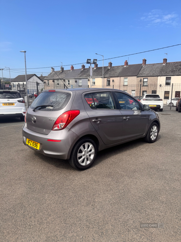 Hyundai i20 HATCHBACK in Antrim