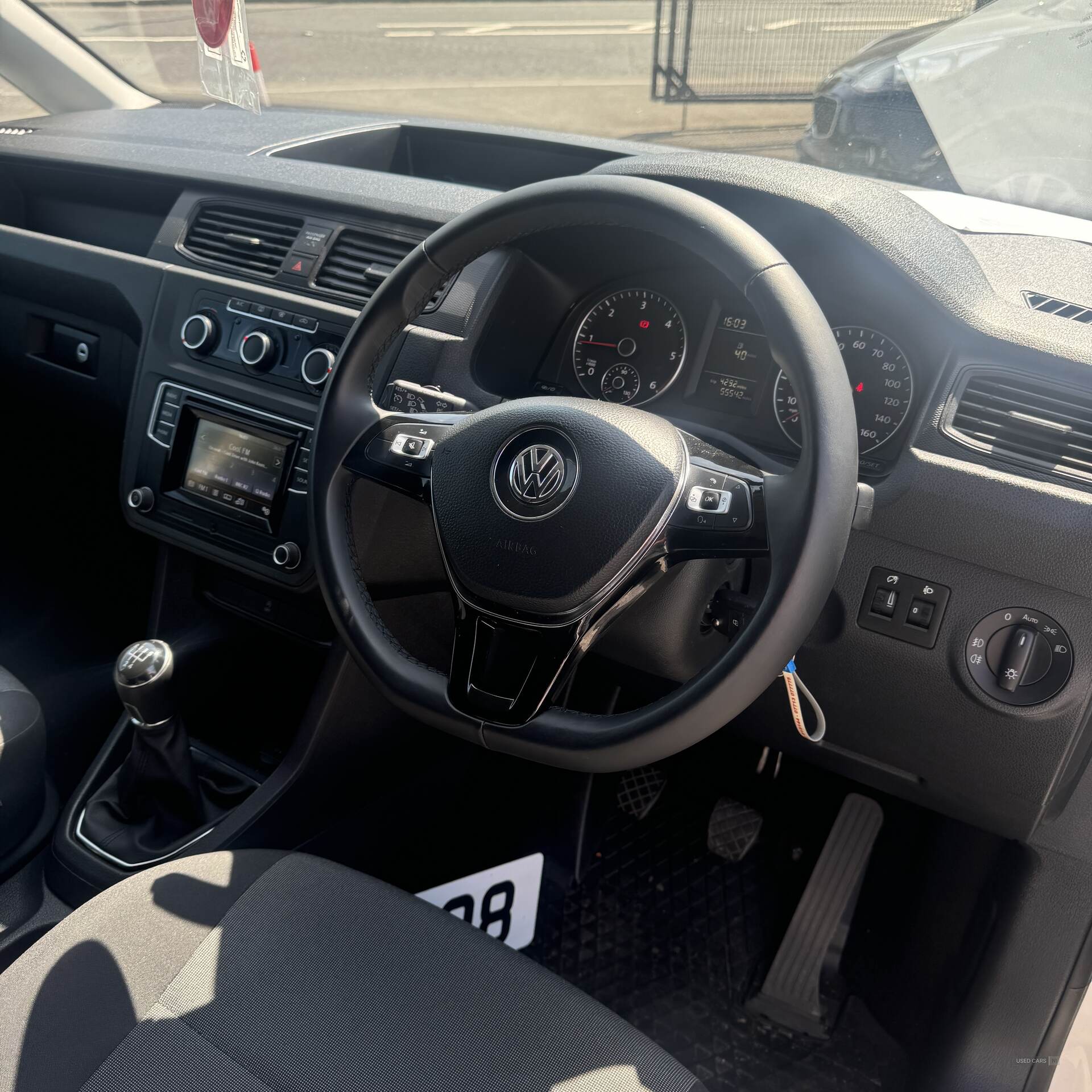 Volkswagen Caddy C20 DIESEL in Down