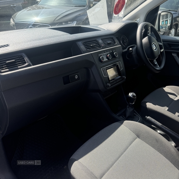 Volkswagen Caddy C20 DIESEL in Down