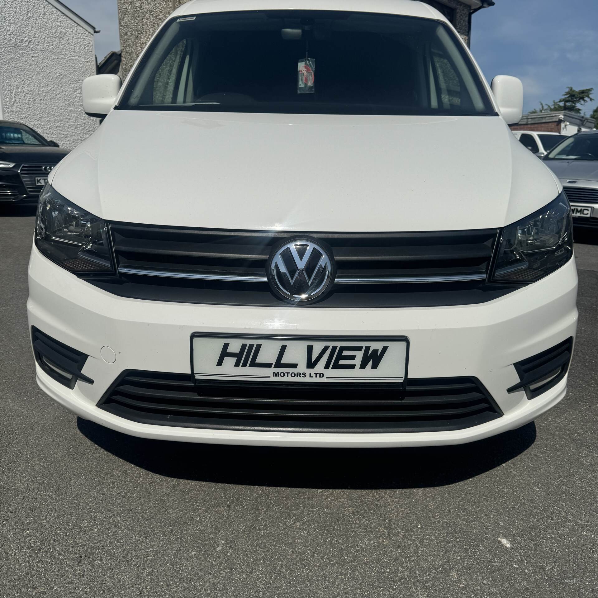 Volkswagen Caddy C20 DIESEL in Down