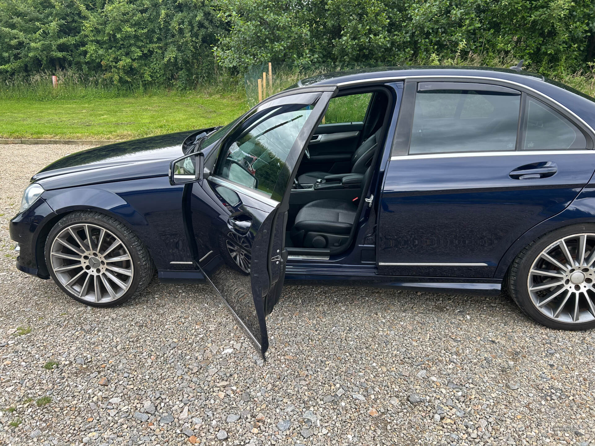 May 2011 Mercedes C-Class C220 CDI BlueEFFICIENCY Sport 4dr