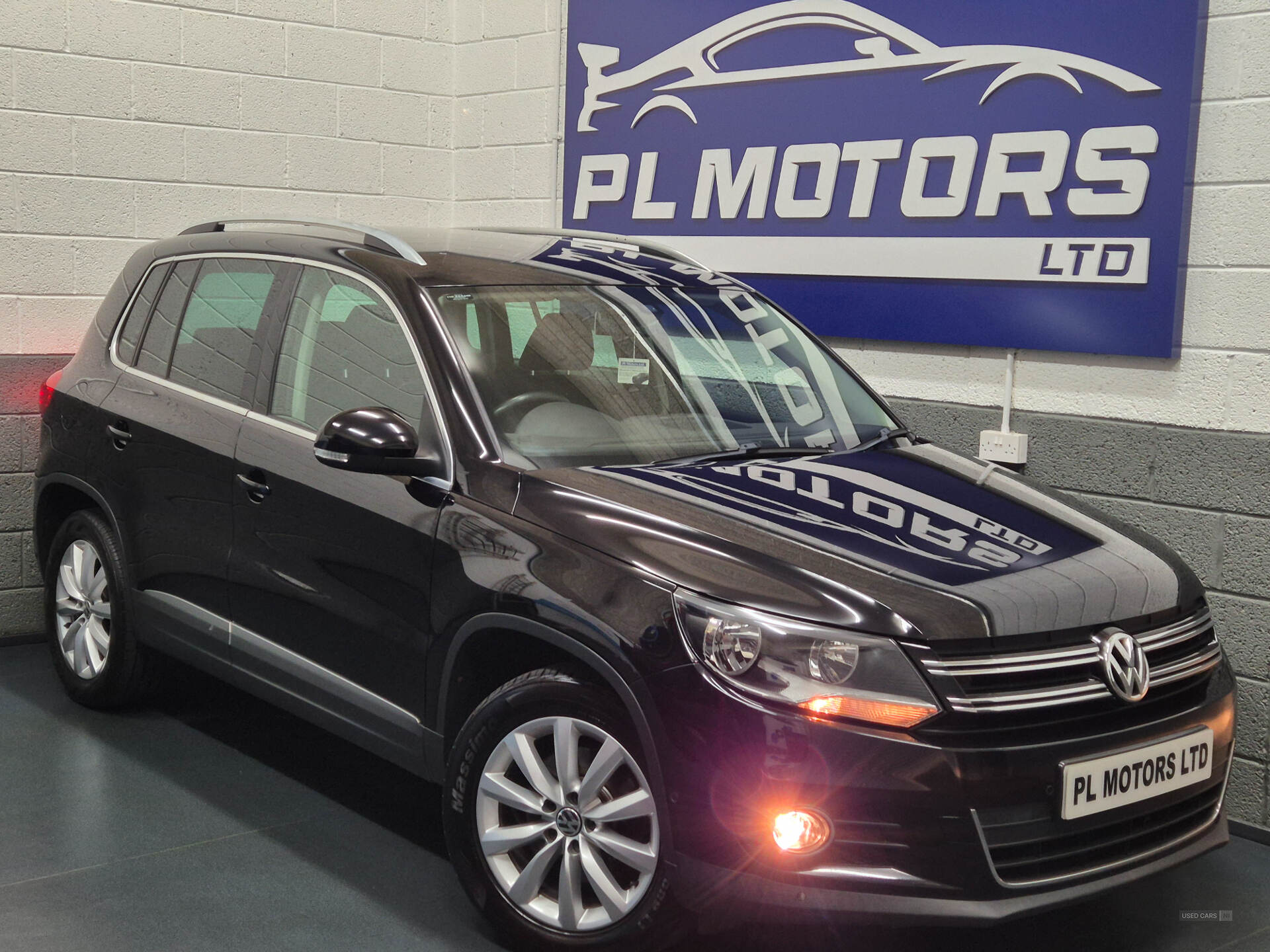 Mar 2015 Volkswagen Tiguan 2.0 TDi BlueMotion Tech Match 5dr [2WD]