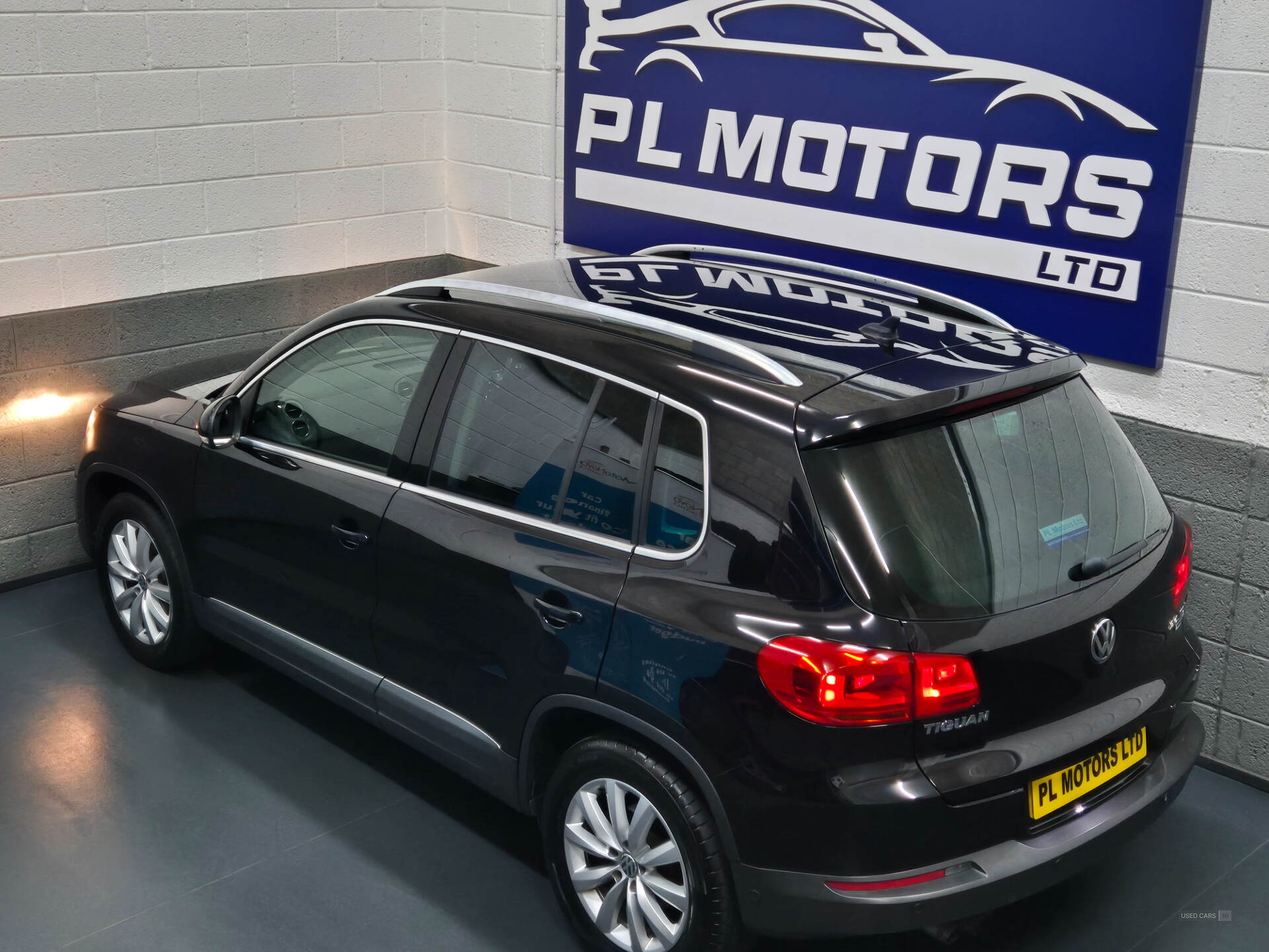 Mar 2015 Volkswagen Tiguan 2.0 TDi BlueMotion Tech Match 5dr [2WD]