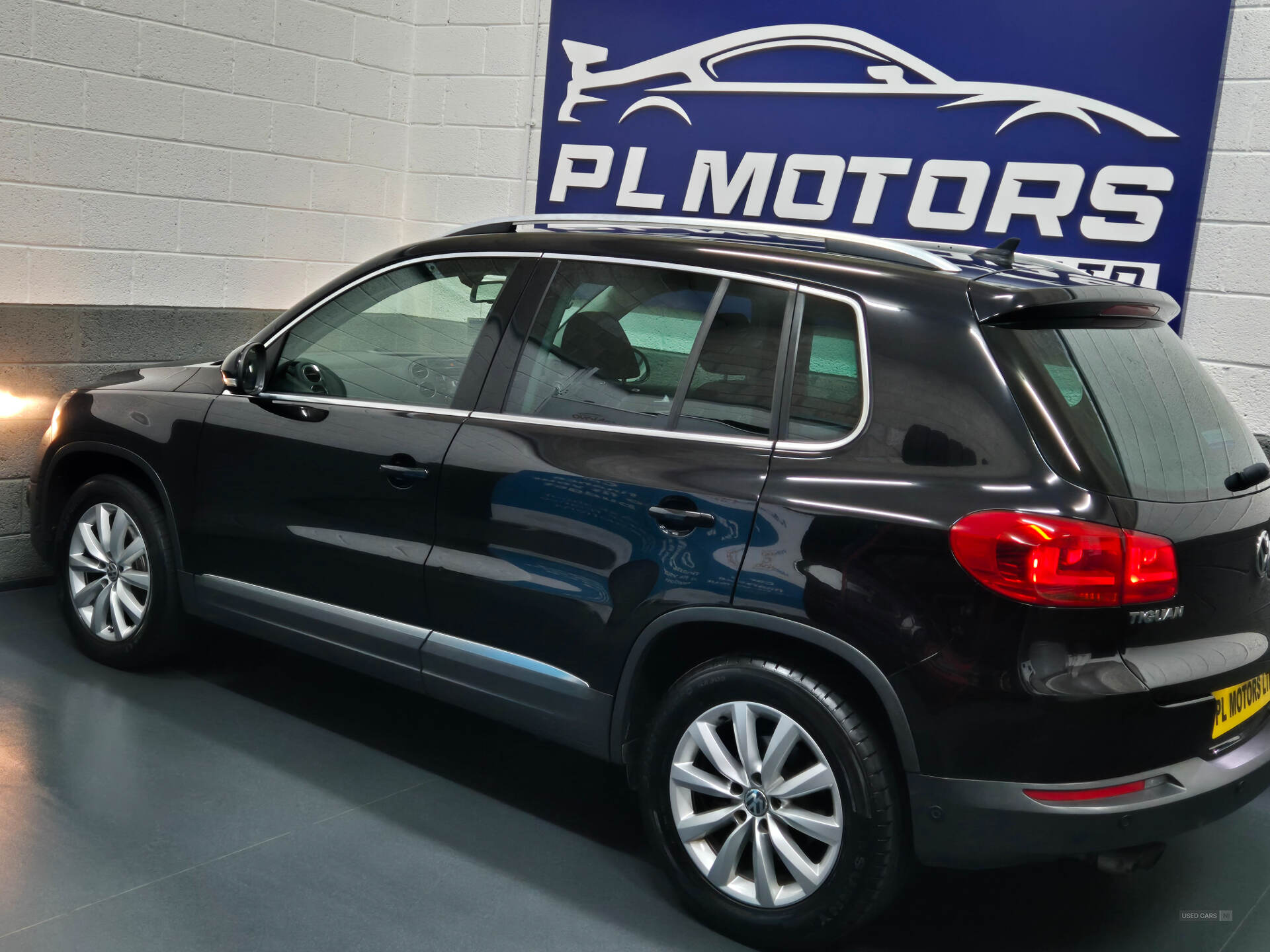 Mar 2015 Volkswagen Tiguan 2.0 TDi BlueMotion Tech Match 5dr [2WD]
