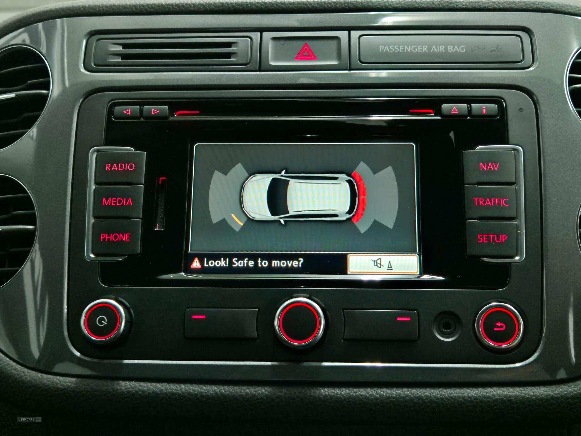 Mar 2015 Volkswagen Tiguan 2.0 TDi BlueMotion Tech Match 5dr [2WD]