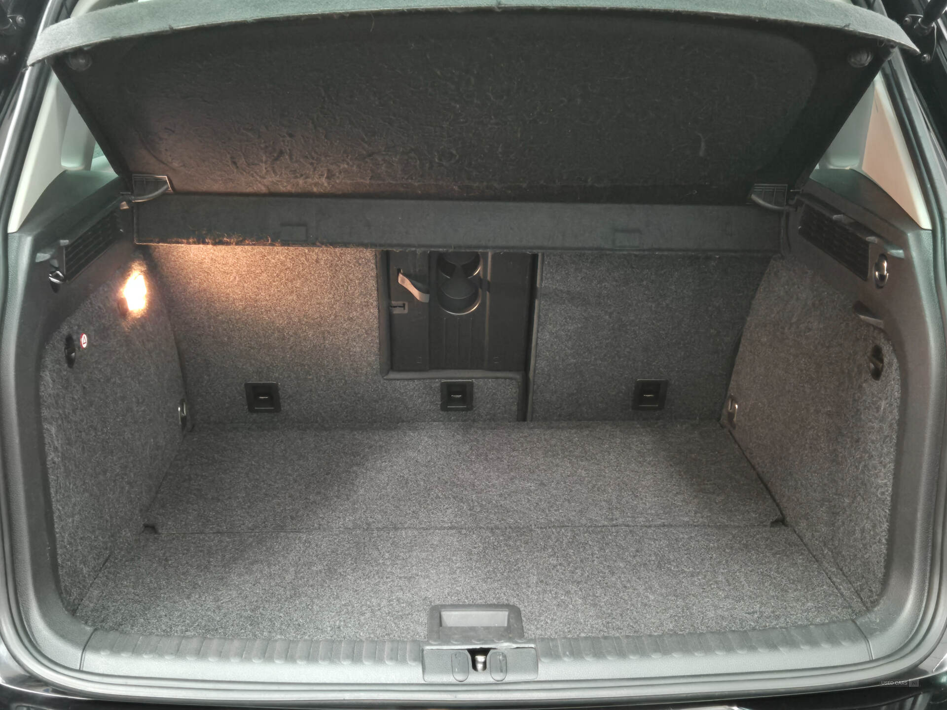Mar 2015 Volkswagen Tiguan 2.0 TDi BlueMotion Tech Match 5dr [2WD]