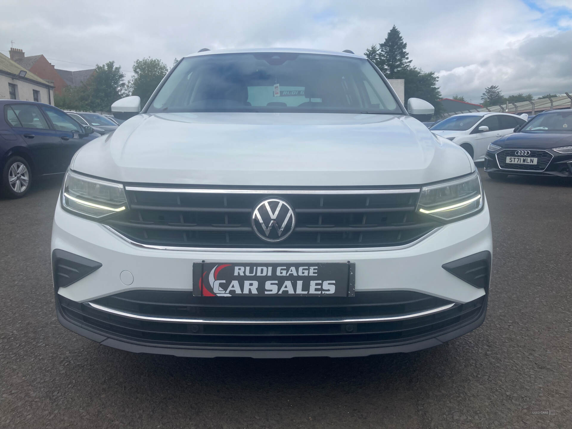 Volkswagen Tiguan ESTATE in Antrim
