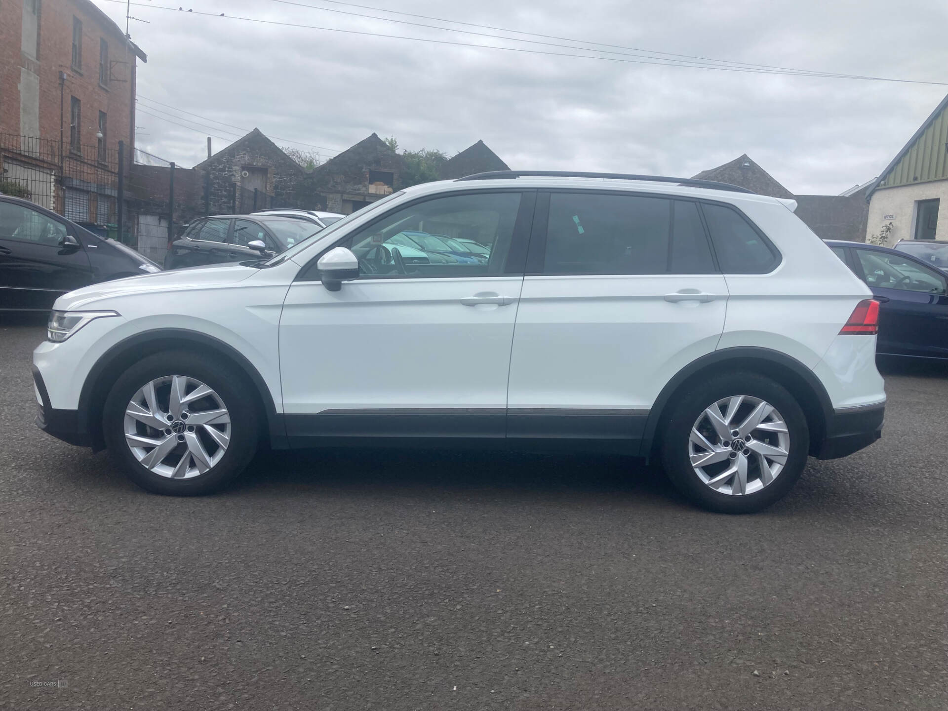 Volkswagen Tiguan ESTATE in Antrim