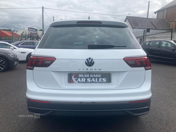 Volkswagen Tiguan ESTATE in Antrim