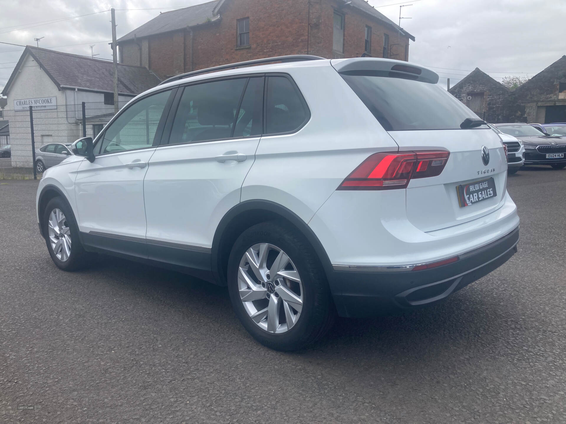 Volkswagen Tiguan ESTATE in Antrim