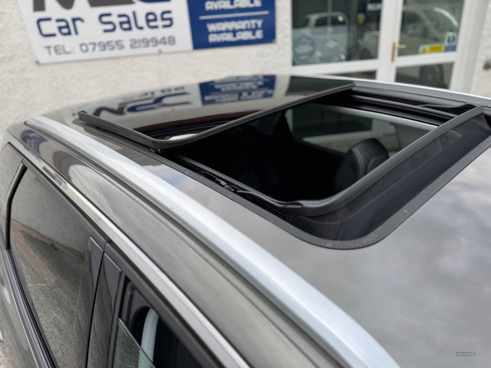 Peugeot 3008 ESTATE in Down