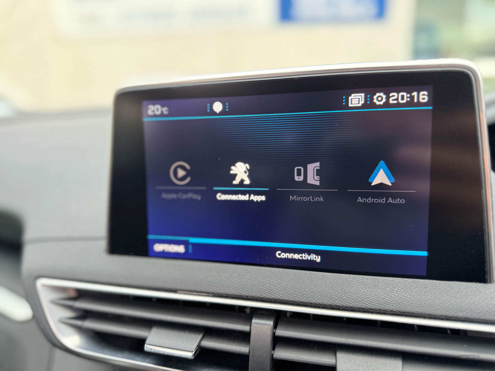 Peugeot 3008 ESTATE in Down