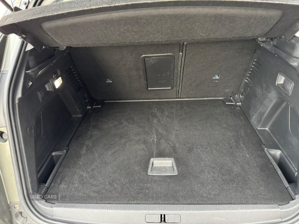 Peugeot 3008 ESTATE in Down