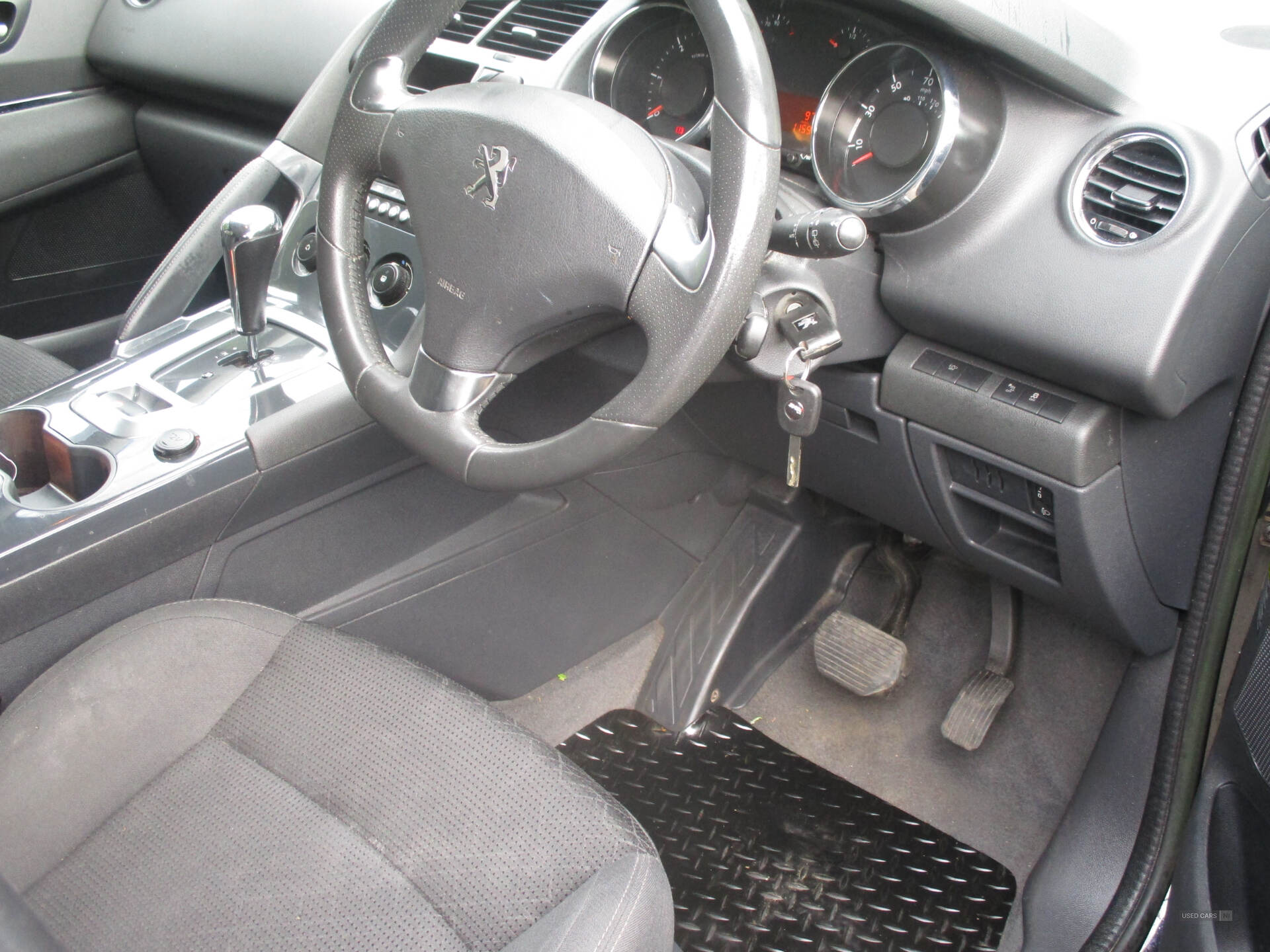 Peugeot 3008 DIESEL ESTATE in Derry / Londonderry