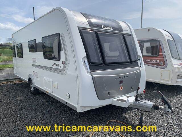 2017 Elddis Affinity 554/4, Transverse Island Bed
