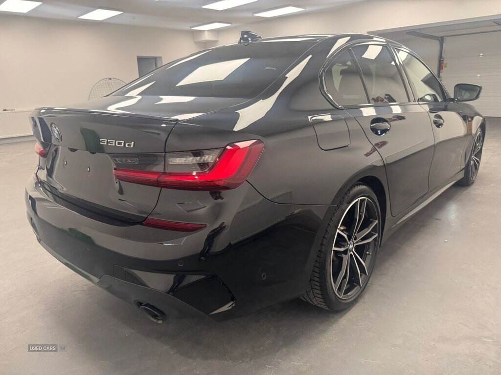 Jul 2022 BMW 3 Series 330d MHT M Sport 4dr Step Auto