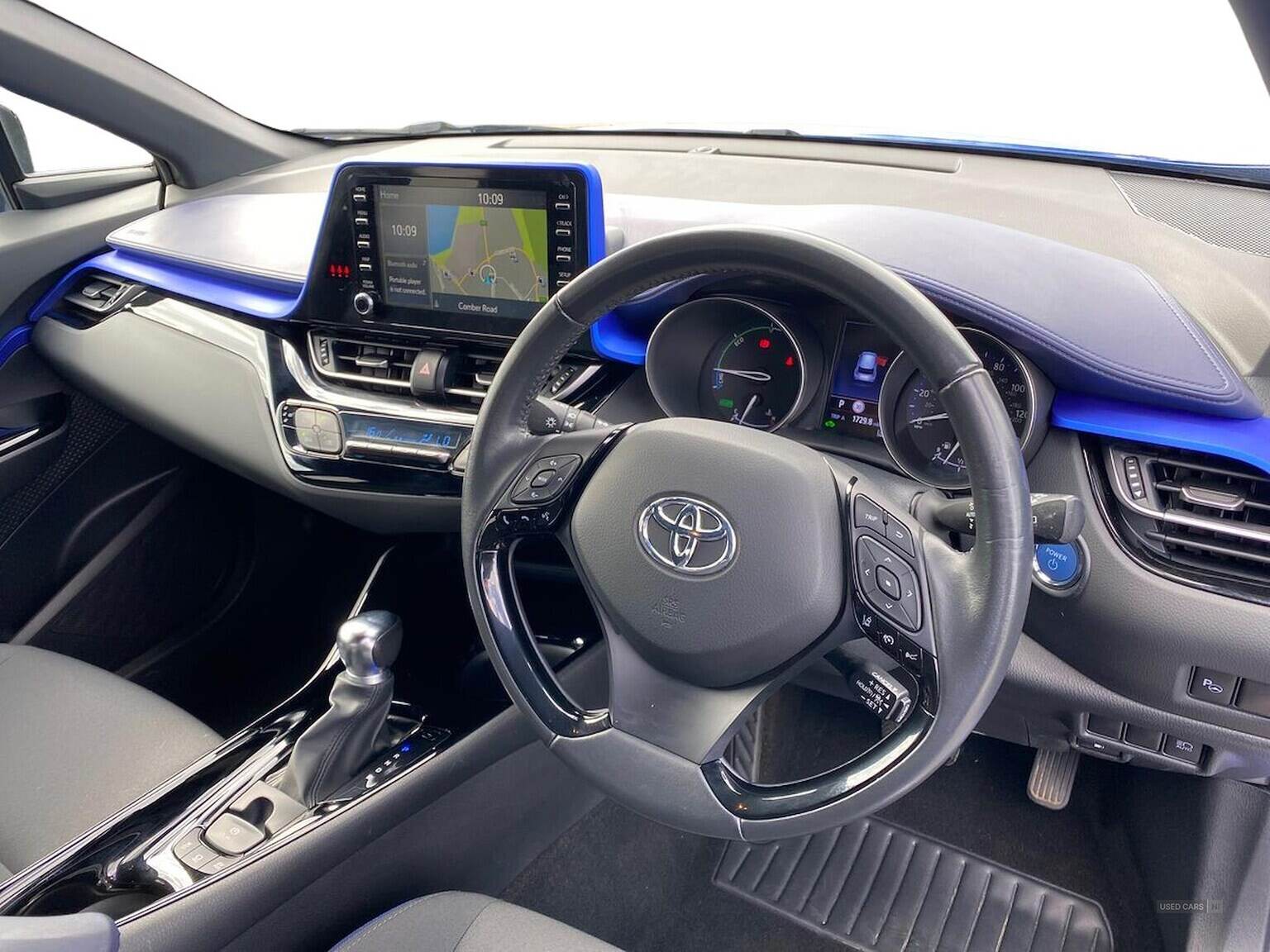 Mar 2021 Toyota C-HR 1.8 Hybrid Dynamic 5Dr Cvt
