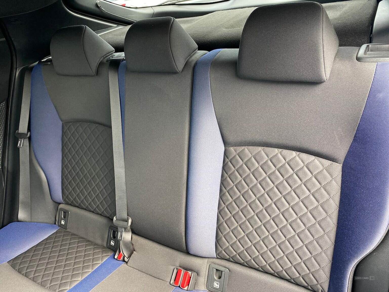 Mar 2021 Toyota C-HR 1.8 Hybrid Dynamic 5Dr Cvt
