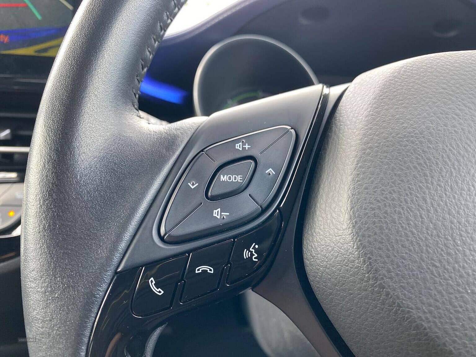Mar 2021 Toyota C-HR 1.8 Hybrid Dynamic 5Dr Cvt