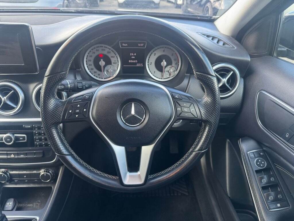 Apr 2013 Mercedes-Benz A-Class A180 CDI BlueEFFICIENCY Sport 5dr