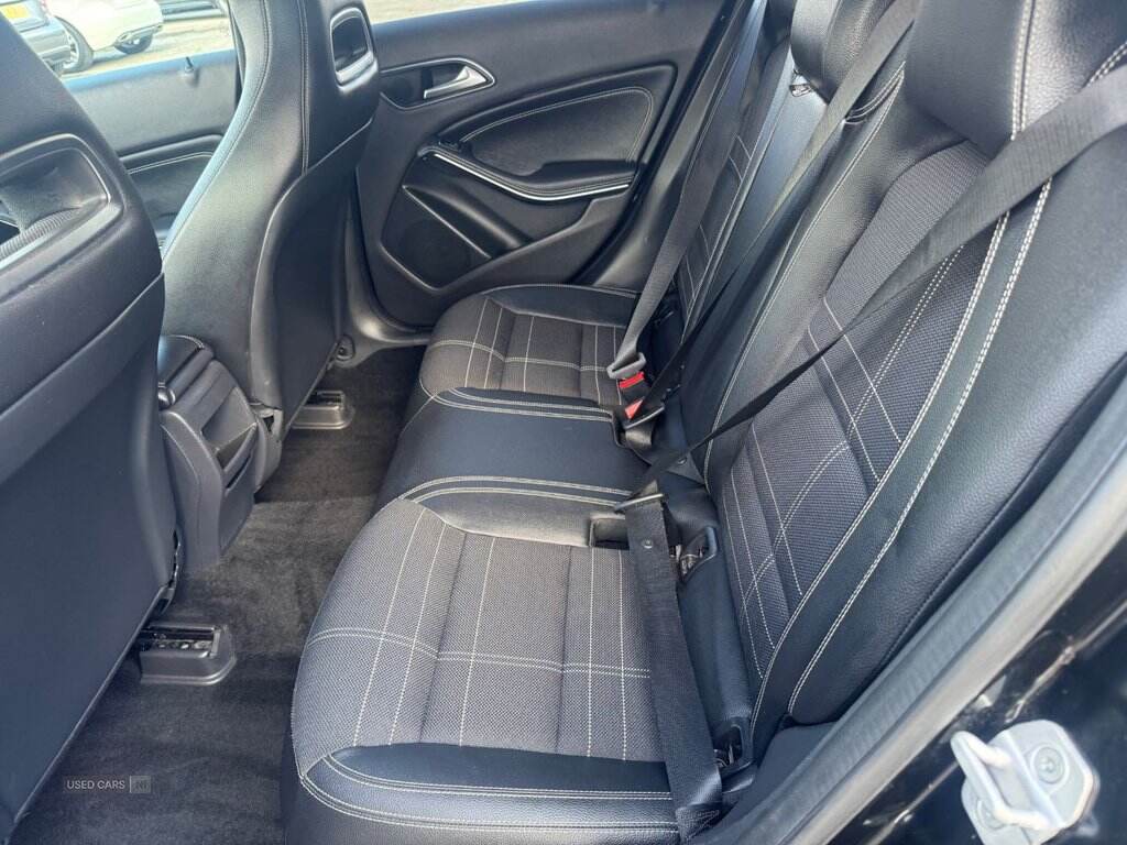 Apr 2013 Mercedes-Benz A-Class A180 CDI BlueEFFICIENCY Sport 5dr